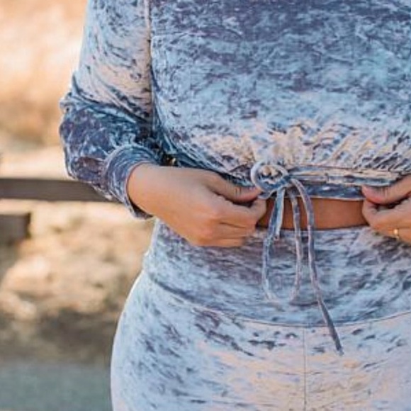 Silver Velour 2pc Dolman Sleeve Crop High Rise Bell Bottoms Plus 2X Lounge Wear - Picture 4 of 9